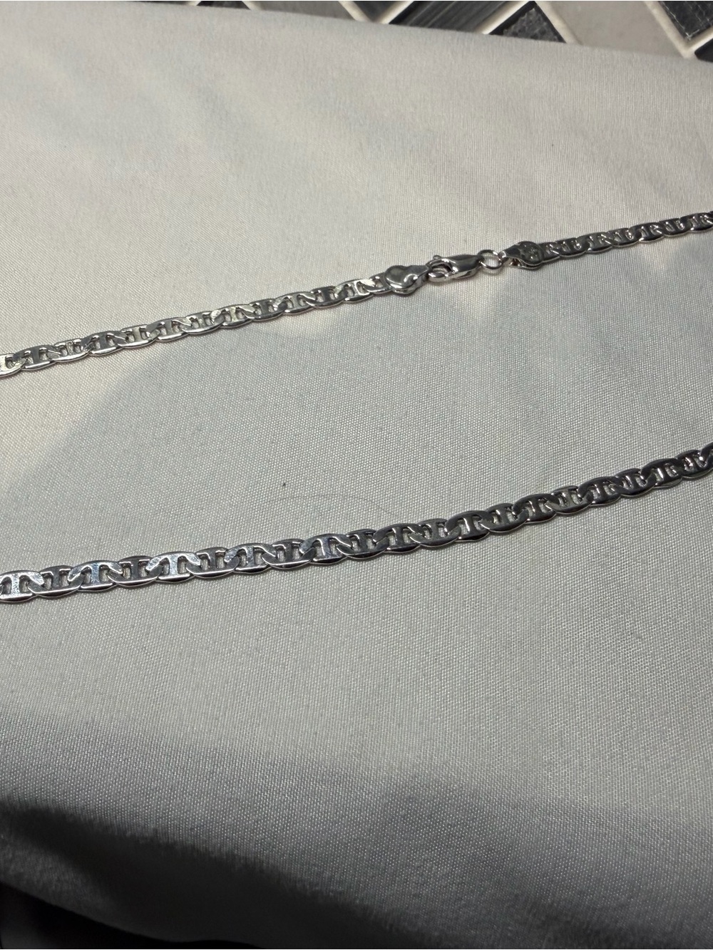 14kt white gold filled 20” Mariner Chain Necklace 12.8g 4.6mm